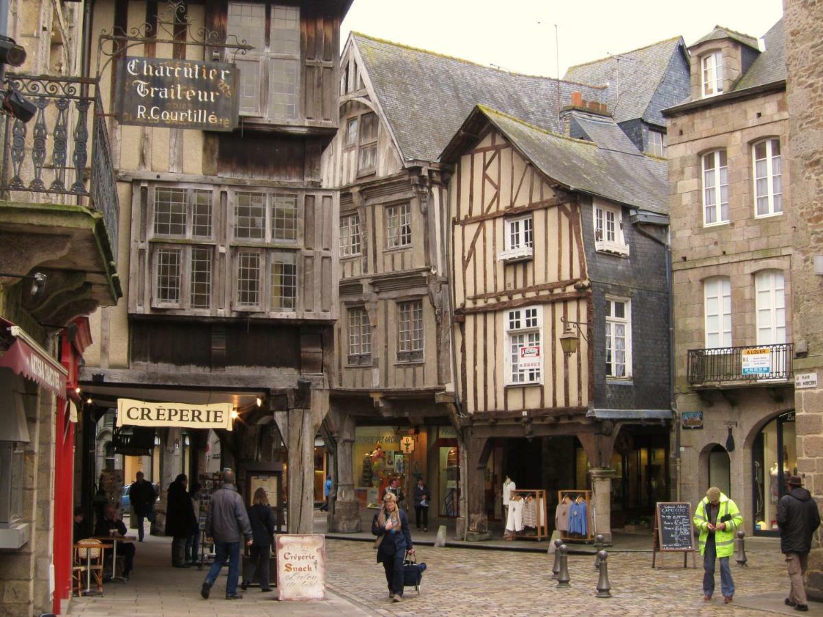 Clara, Clement & Nelle - Character Cottages Jugon-les-Lacs 외부 사진